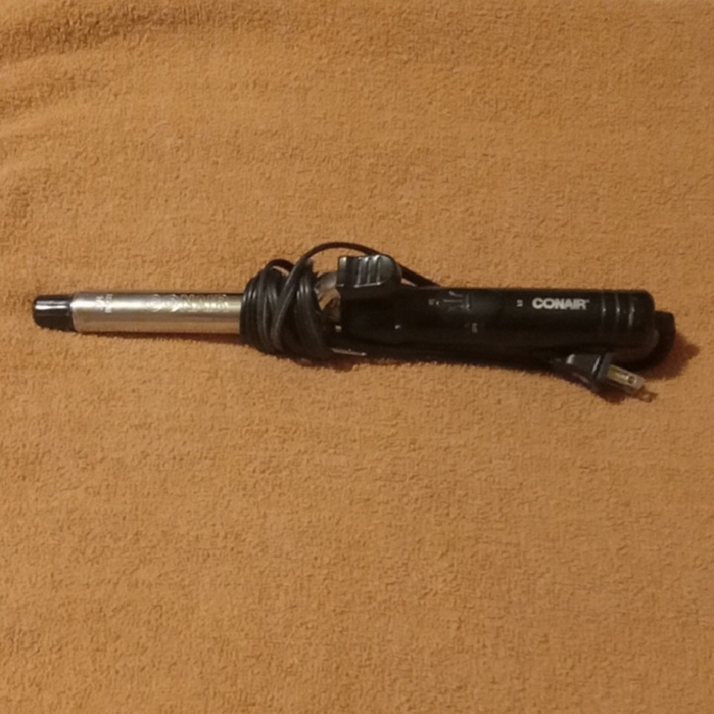 Black Curling Iron